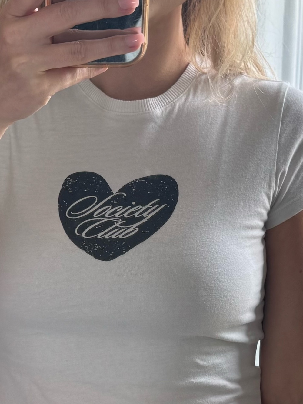 H&M Heart Graphic Crop “Social Club” White Tshirt - Picture 6 of 9